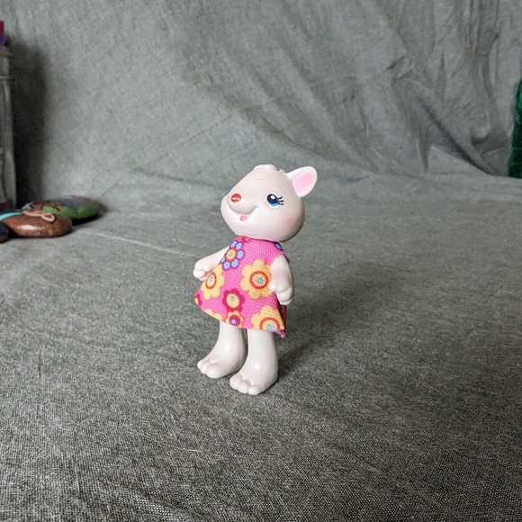 Fisher Price Sweet Streets Hideaway Hallow Mouse Figure Candy Shop White Candice - Picture 9 of 12